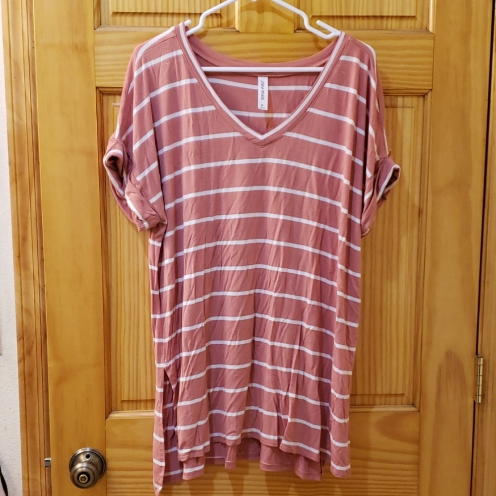Summer basic tee